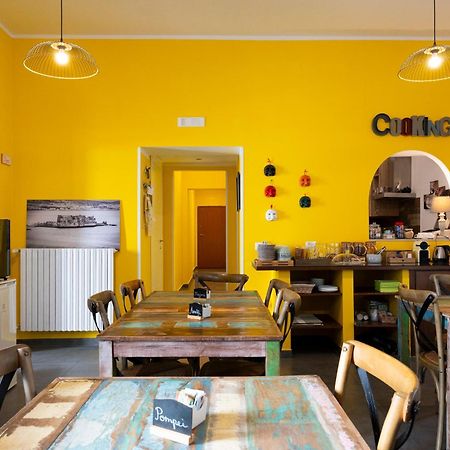 Palazzo Della Loggia B&B Наполи Екстериор снимка